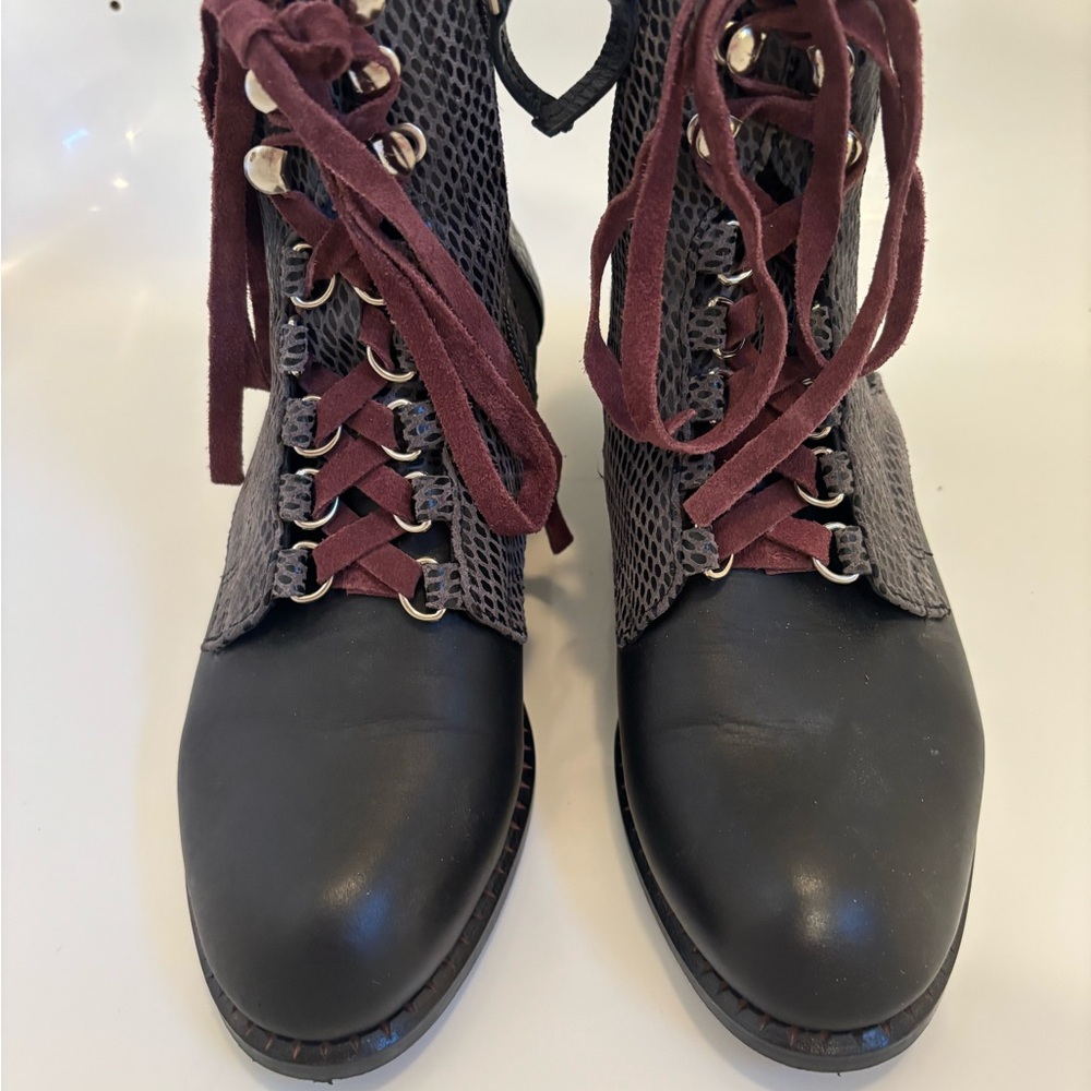 Lace-Up Ankle Boots in Black with Burgundy Laces